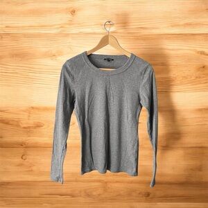 Tahari Women's Classic Gray Long Sleeve Top Large Stretch Chic Versatile Casual